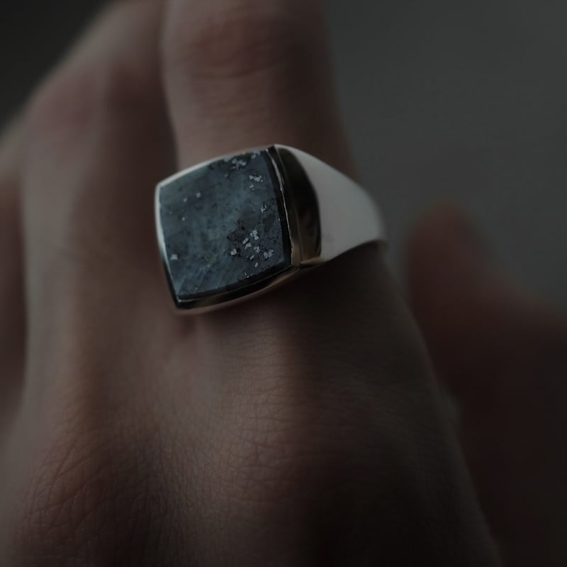 Larvikite 21号【一点物】 | Taiga Okuyama