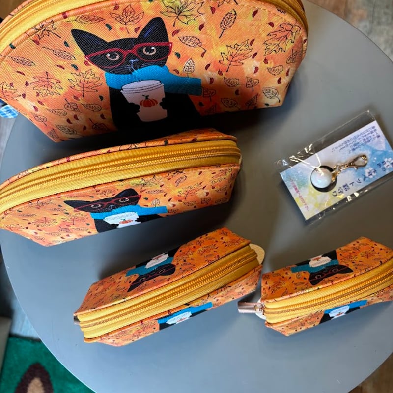 マトリョーシカポーチ（4個セット） | 猫雑貨店と猫ラベルの酒店 3匹の猫