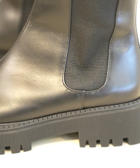 【NOIRS&co】　 Cow leather　back zip side gore boots 60001