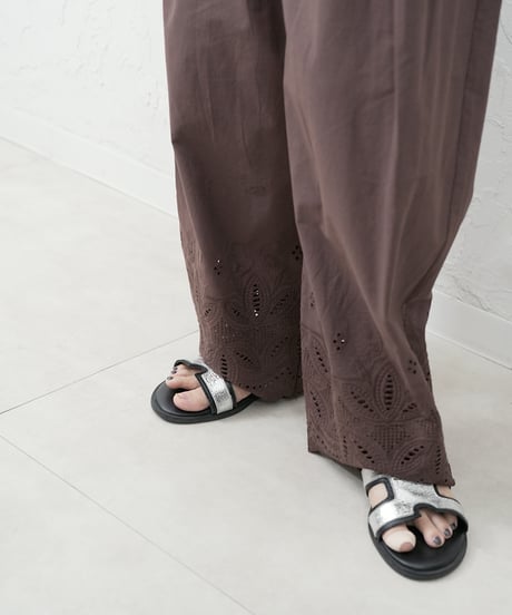 Hem race tack pants