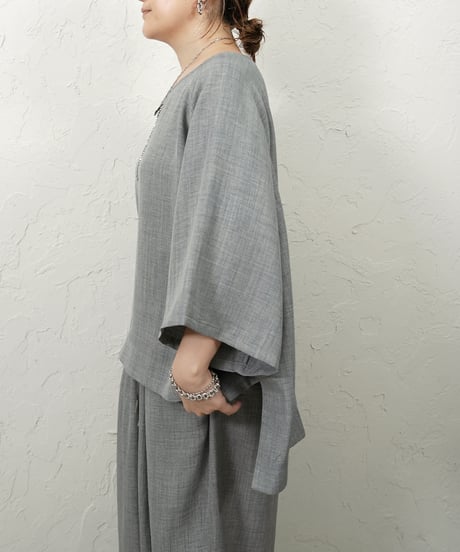 airy dolman blouse【grayラスト1点】