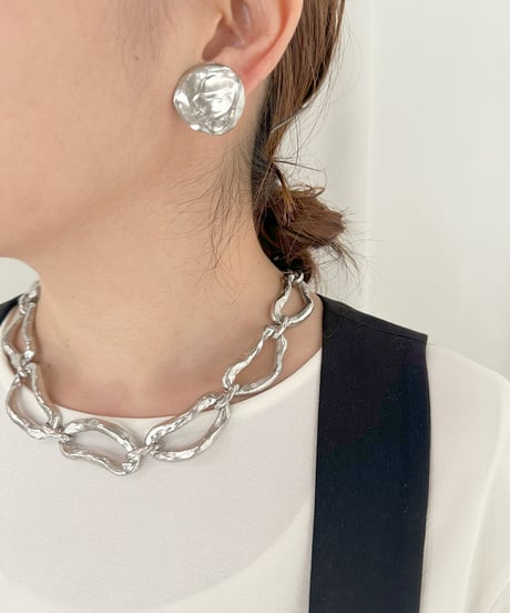 Restructure curve earring ラスト1点