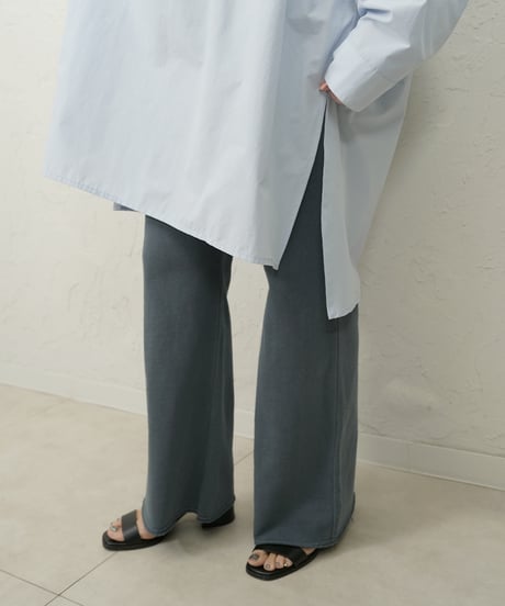 Easy sweatpants 残り僅か！