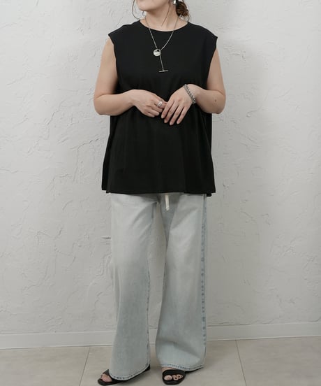 Cool touch tack sleve pullover