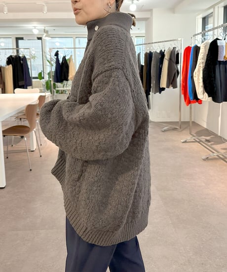 【TORRAZZO DONNA】ご予約　Big Pocket Knit Blouzon