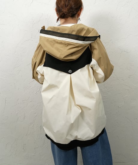Color scheme　mesh blouzon