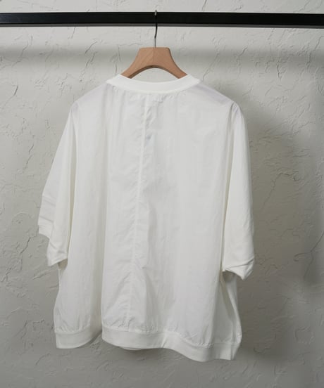 Different material　Tshirt 残り僅か！
