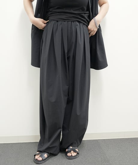 Stretch  nylon tuckpants　【ラスト1点】