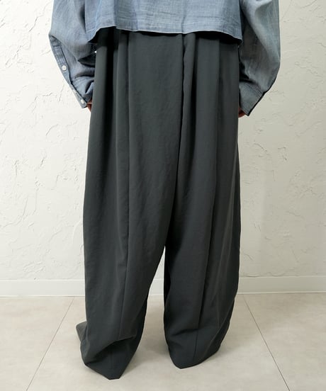 Stretch chiffon volume pants