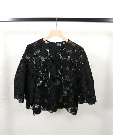 Race flare sleeve blouse【ラスト1点】