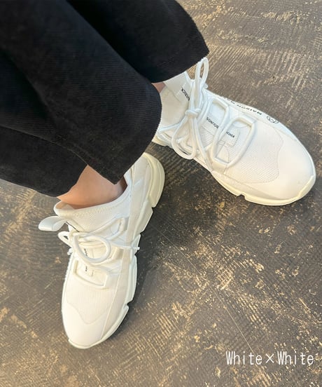 【MAVERICK PRESENTS】Lace Up Dad sneakers