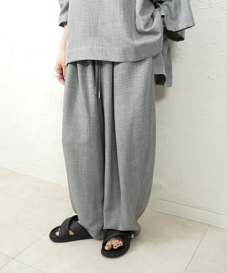 airy cocoon pants【grayラスト1点】