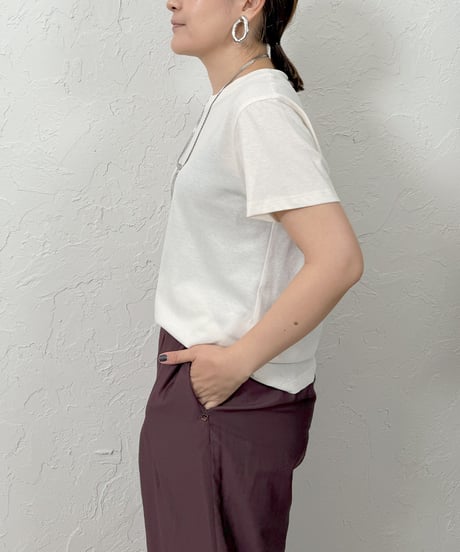 Sara cotton T