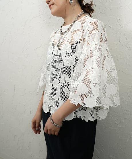 Race flare sleeve blouse【ラスト1点】