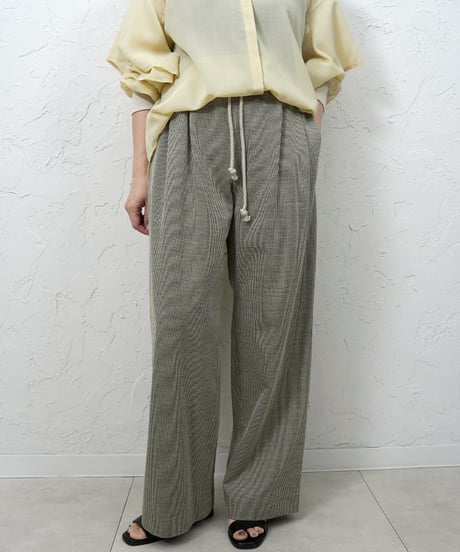 Hickory relaxing pants 残り僅か！