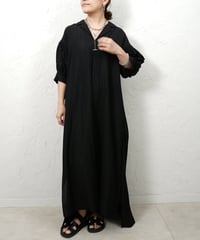 Collared　one piece