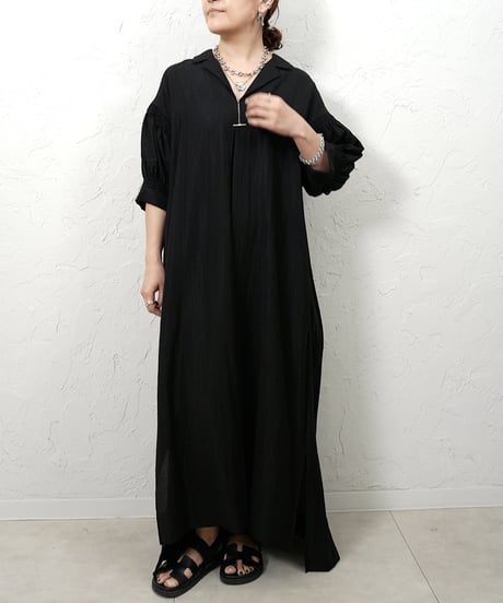 Collared　one piece