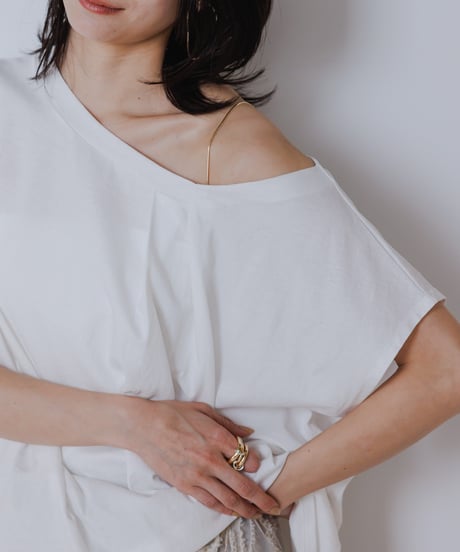 【CHIGNON】　ｽﾈｰｸﾁｪｰﾝﾌﾞﾗｽﾄﾗｯﾌﾟ