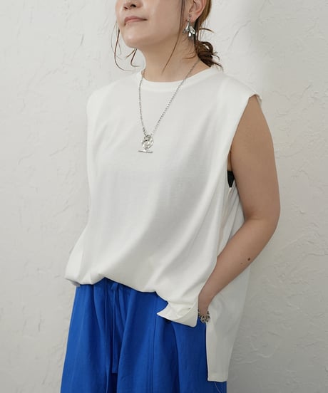 Cool touch tack sleve pullover