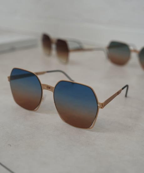 【ROAV】　ご予約  MEGAN sunglasses