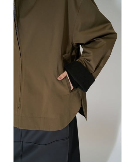 Stand big collar blouson