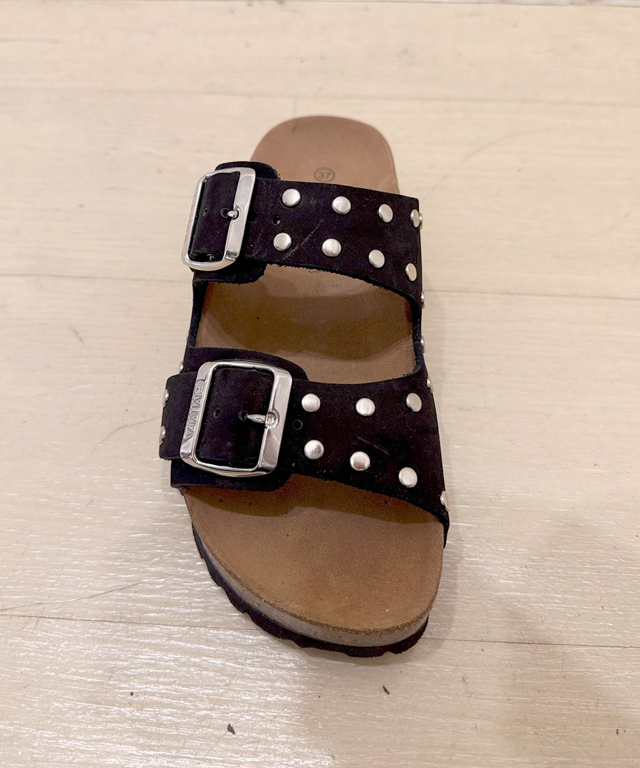 未使用に近い！ALAIA スタッズサンダル 未使用に近い！ALAIA スタッズサンダル 未使用に近い！ALAIA