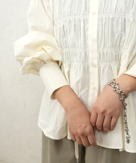 Cotton shirring blouse【残り僅か！】