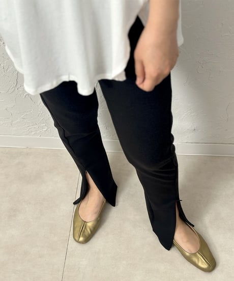 再再再再販　ご予約　FRONT SLIT LEGGINGS
