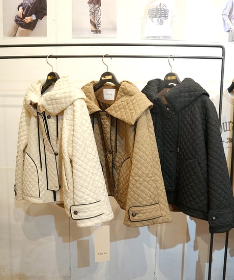 【Lallia Mu】　ご予約  エンボスキルティングジャケットコート