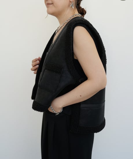 Back over mouton vest 【ラスト1点】
