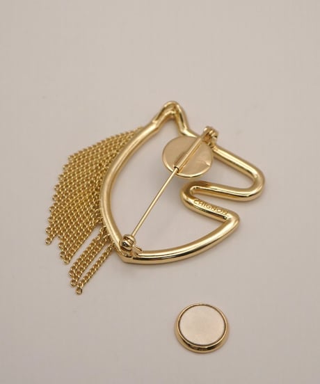 Fring horse broach