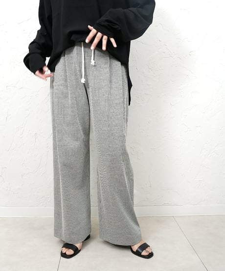 Hickory relaxing pants 残り僅か！