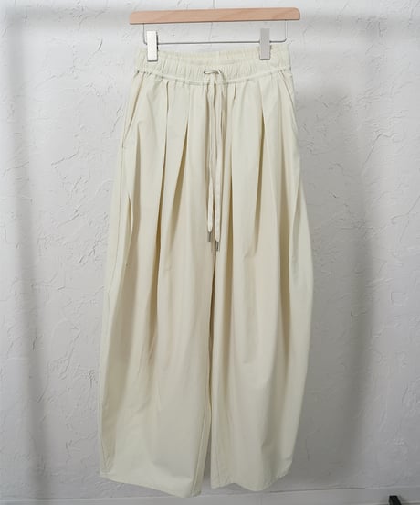 Stretch  nylon tuckpants　【ラスト1点】