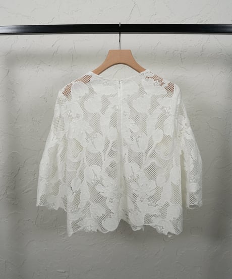 Race flare sleeve blouse【ラスト1点】