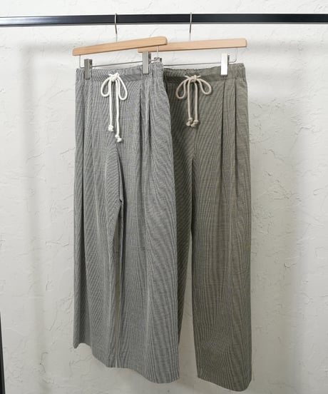 Hickory relaxing pants 残り僅か！