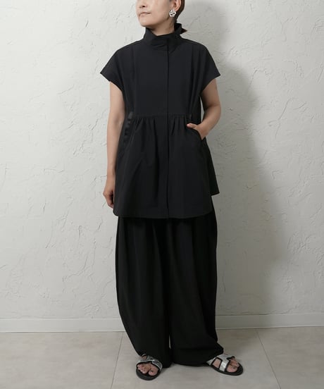 Stretch  nylon　ZIP vest　【ラスト2点】
