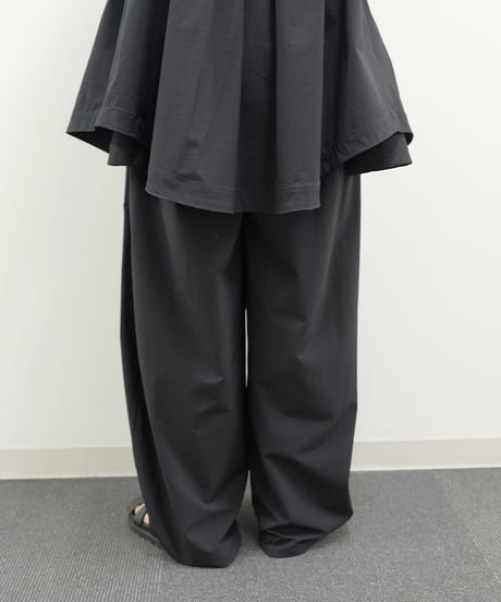 Stretch  nylon tuckpants　【ラスト1点】