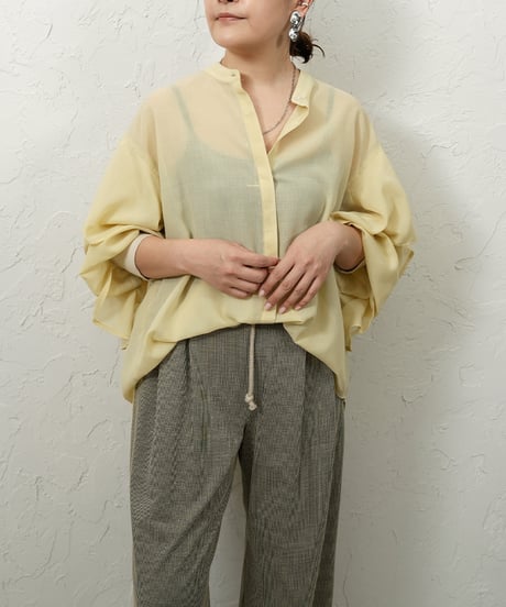 Sleeve frill  blouse【whiteラスト1点】