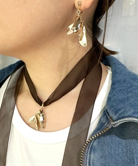 Ecla flora earring