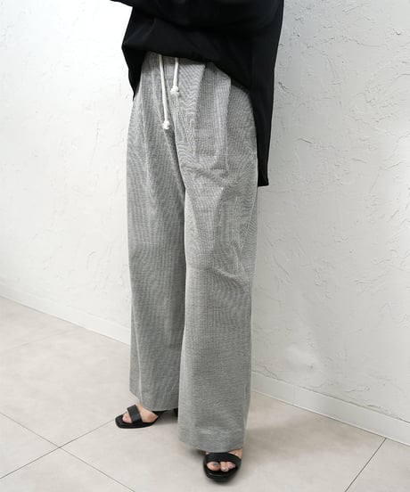 Hickory relaxing pants 残り僅か！