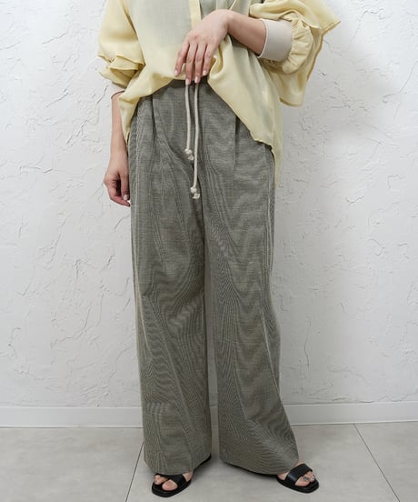 Hickory relaxing pants 残り僅か！