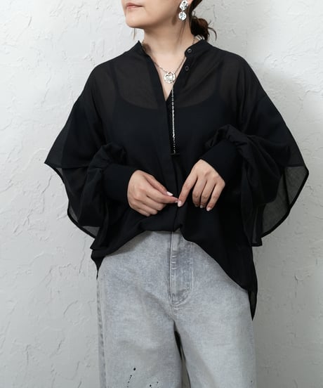 Sleeve frill  blouse【whiteラスト1点】