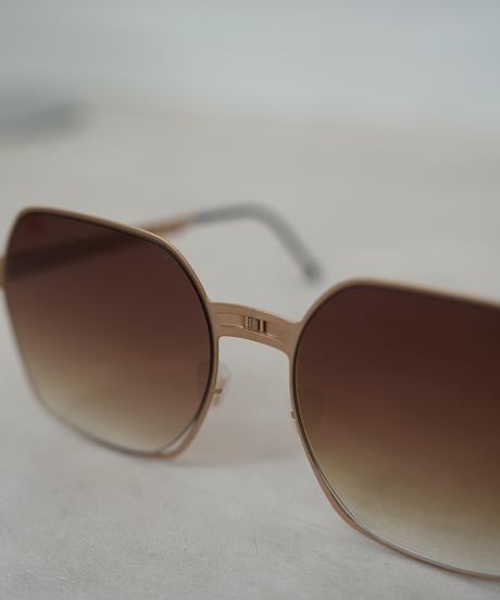 【ROAV】　ご予約  MEGAN sunglasses