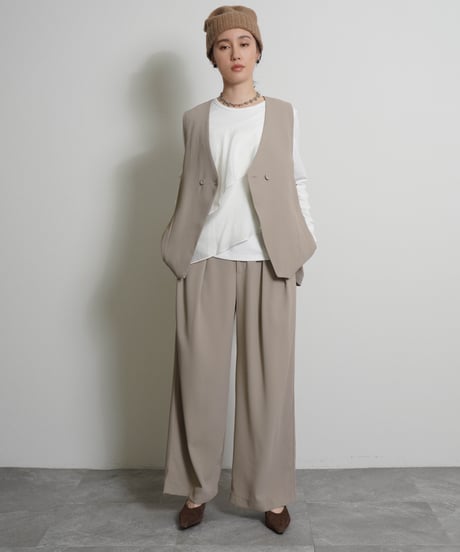 Asymmetry　frill combi TOPS