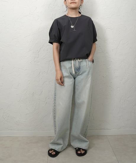 Cool touch fabric  blouse【beige,charcoalラスト2点】