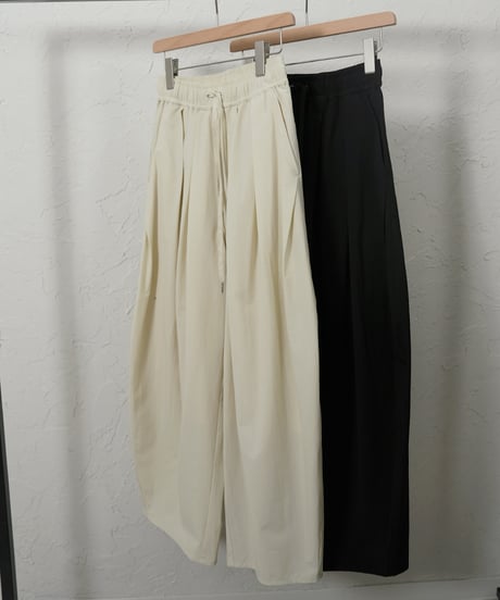 Stretch  nylon tuckpants　【ラスト1点】
