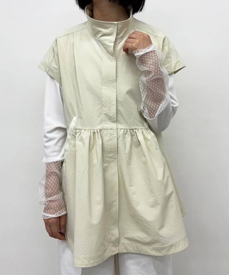 【美品】IRENE アイレネ ナイロンベスト バックオープン 白 YENN（イエン）KNEE TUCK SWEAT PT /Y253-31078 | B'2nd（ビー