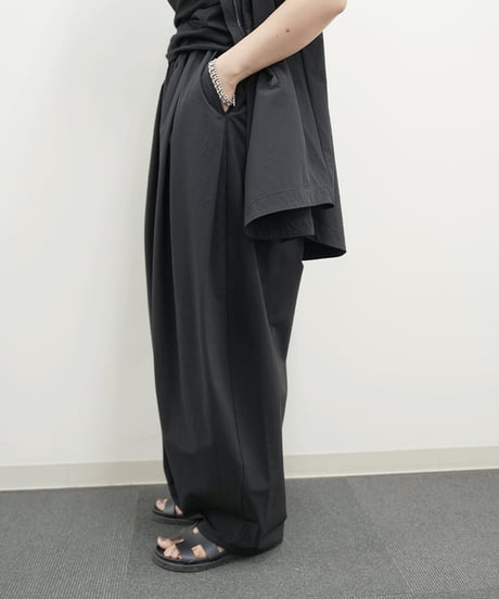 Stretch  nylon tuckpants　【ラスト1点】
