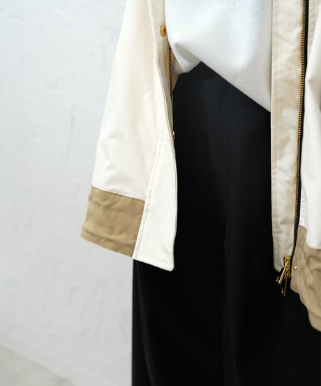 Color scheme　mesh blouzon