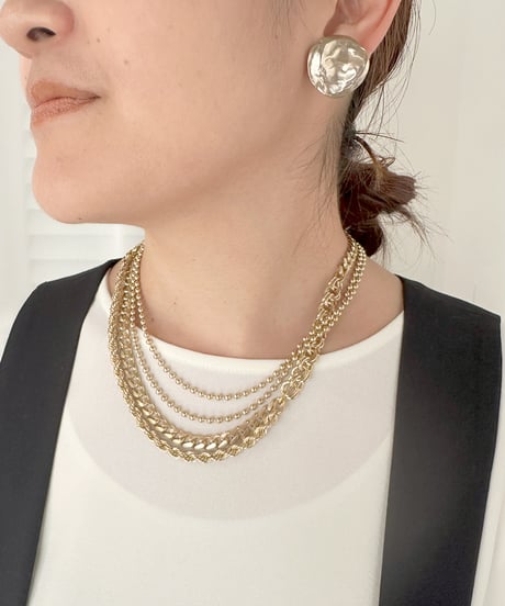 Restructure curve earring ラスト1点